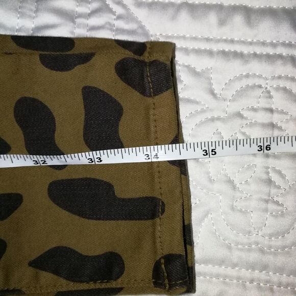 L'AGENCE / REVOLVE Margot Spot Animal Print Stretchy Skinny Cropped Jean Size 24 - Picture 11 of 15